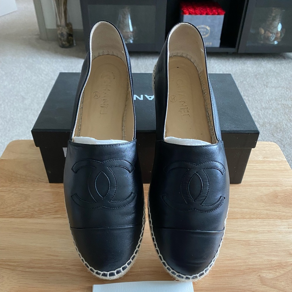 ** CHANEL ** 😍😍😍